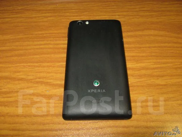 Sony Xperia miro ����