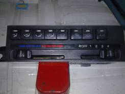 Кронштейн климат-контроля. Mazda 626