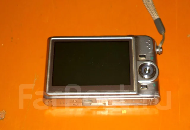 Casio Exilim Zoom EX-Z1000. 10 - 14.9 ��, ���: 3� ����