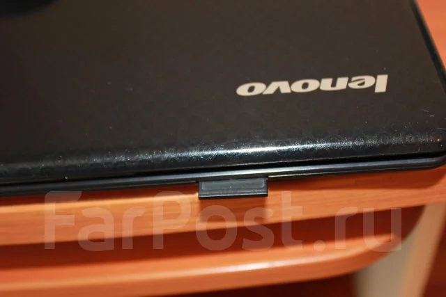 Lenovo IdeaPad S10-2. 1,6����, ��� 1024 ��, ���� 160���, WiFi: 1, Bluetooth: 1, ����������� �� 8��. ����