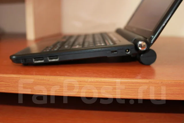 Lenovo IdeaPad S10-2. 1,6����, ��� 1024 ��, ���� 160���, WiFi: 1, Bluetooth: 1, ����������� �� 8��. ����