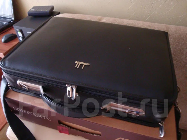 ASUS K43SD. 2,3����, ��� 2048 ��, ���� 500���, WiFi: 1, Bluetooth: 1, ����������� �� 3��. ����