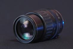Canon EF 35-135 mm f4-5.6 USM отличный "штатный" зум-объектив. Для Canon, диаметр фильтра 58 мм