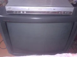 Konka. 26" CRT (���)