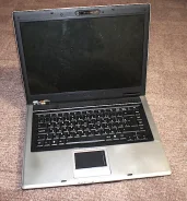 ASUS F3Tc. 2,0����, ��� 1024 ��, ���� 320���, WiFi, Bluetooth, ����������� �� 2��. ����