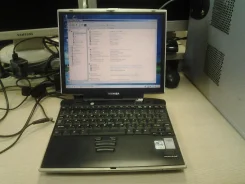 Toshiba Portege. 750����, ��� 256 �� � ������, ���� 40���, ����������� �� 1��. ����