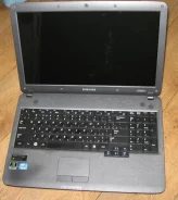 Samsung R528. 2,2����, ��� 4 ��, ���� 320���, WiFi, Bluetooth, ����������� �� 3��. ����