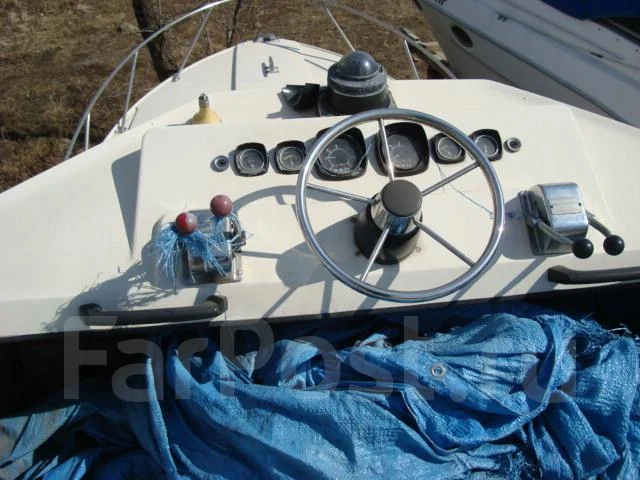 Yamaha STR-25. 1986 ���, ����� 8��., ��������� ������������, 320��.�., ������ ����