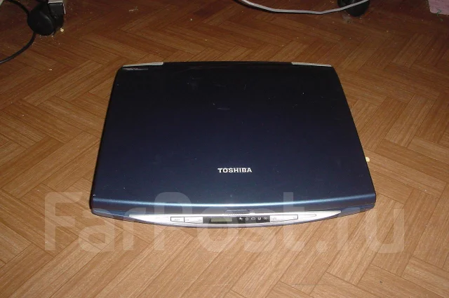Roverbook VOYAGER V555. 1,8����, ��� 2048 ��, ���� 120��� ����