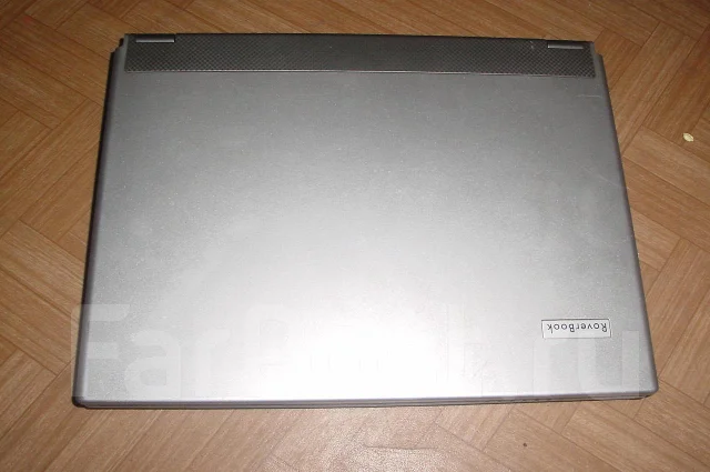 Roverbook VOYAGER V555. 1,8����, ��� 2048 ��, ���� 120��� ����