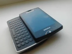 Sony Ericsson Xperia mini Pro