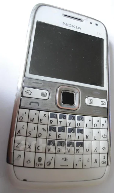 Nokia E72. �/� ����