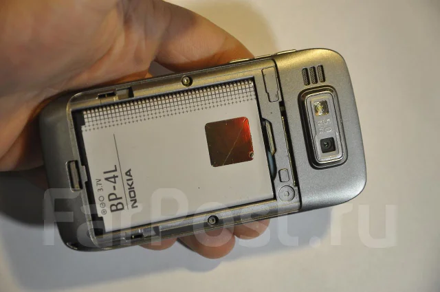 Nokia E72. �/� ����
