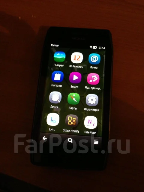 Nokia X7. �/� ����