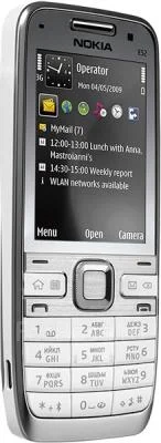 Nokia E52 ����