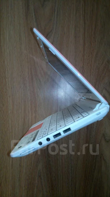 Acer Aspire One Happy AOHAPPY2-N578Qpp. WiFi: 1, Bluetooth: 1 ����