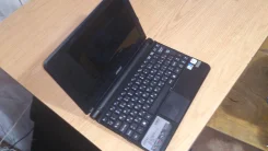 MSI Wind U180. 1,8����, ��� 2048 ��, ���� 320���, ����������� �� 6��. ����