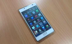 LG Optimus L7