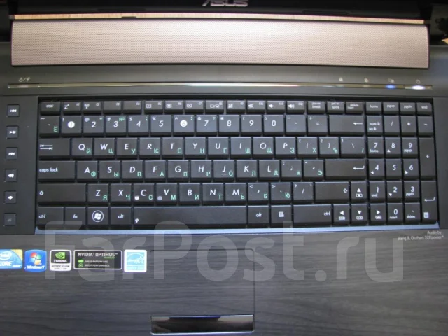 ASUS N73JG. 2,4����, ��� 8 ��, ���� 320���, WiFi: 1, ����������� �� 3��. ����