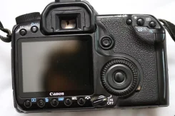 Canon EOS 40D. 10 - 14.9 ��