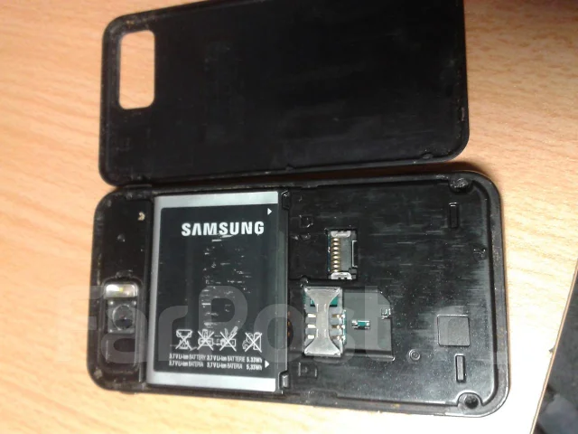 Samsung WiTu SGH-i900. �/� ����