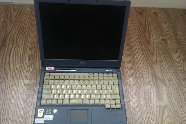 Fujitsu LIFEBOOK. ��� 256 �� � ������ ����
