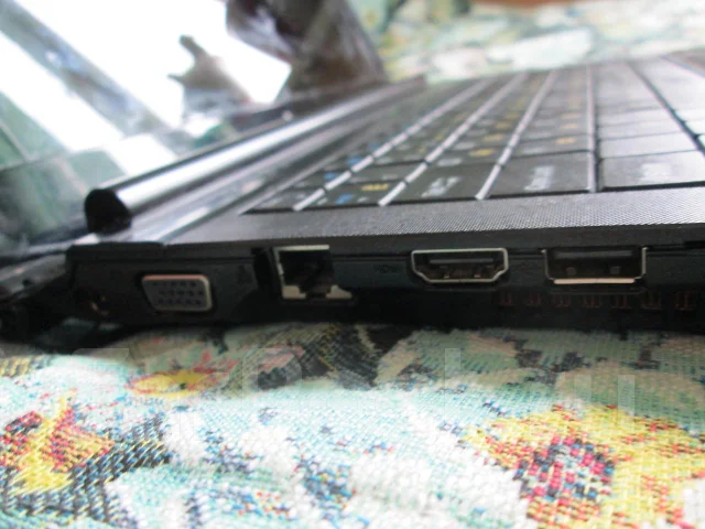 DNS Office 0118740. 2,1����, ��� 2048 ��, ���� 320���, WiFi: 1, ����������� �� 2��. ����