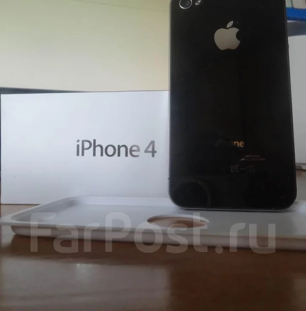 Apple iPhone 4 8Gb ����