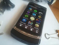 Samsung Omnia HD GT-i8910. �/� ����