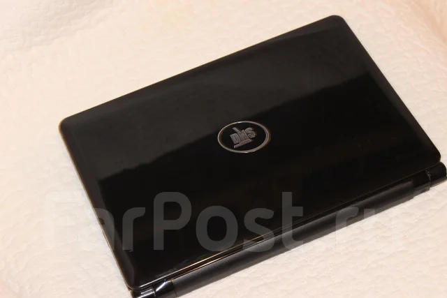 DNS Mini 0123274. 1,7����, ��� 1024 ��, ���� 250���, WiFi: 1, Bluetooth: 1, ����������� �� 2��. ����