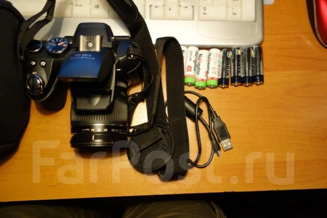 Fujifilm FinePix HS10. 10 - 14.9 ��, ���: 14� � ����� ����