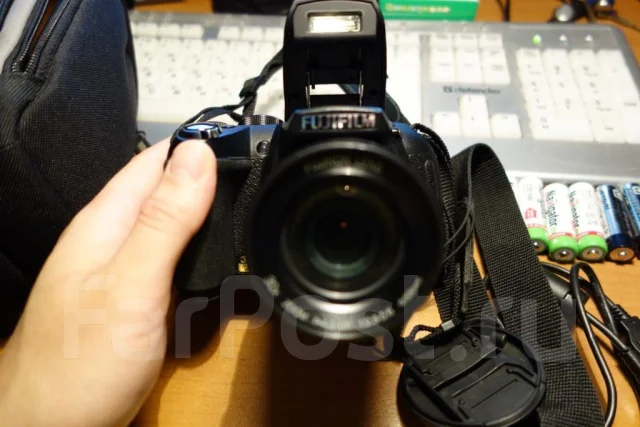 Fujifilm FinePix HS10. 10 - 14.9 ��, ���: 14� � ����� ����