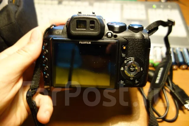 Fujifilm FinePix HS10. 10 - 14.9 ��, ���: 14� � ����� ����