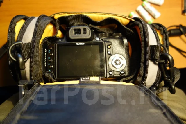 Fujifilm FinePix HS10. 10 - 14.9 ��, ���: 14� � ����� ����