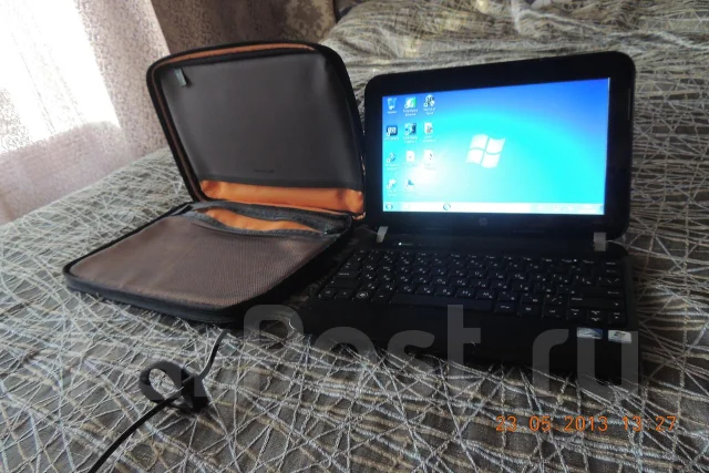 HP Mini 110-3864er. 1,6����, ��� 2048 ��, ���� 320���, WiFi: 1, Bluetooth: 1, ����������� �� 12��. ����
