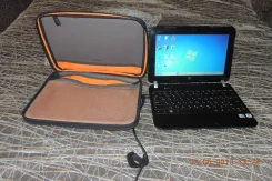 HP Mini 110-3864er. 1,6����, ��� 2048 ��, ���� 320���, WiFi, Bluetooth, ����������� �� 12��. ����