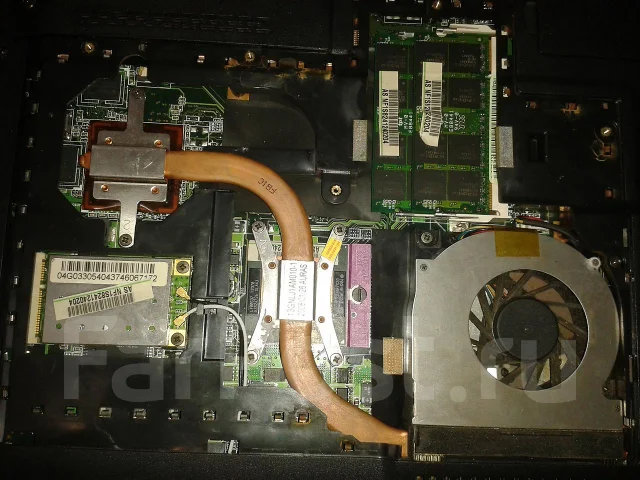 ASUS X50V. 2����, ��� 1024 ��, WiFi: 1, Bluetooth: 1 ����