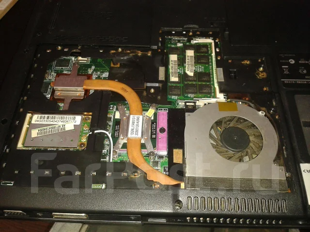 ASUS X50V. 2����, ��� 1024 ��, WiFi: 1, Bluetooth: 1 ����