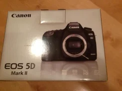 Canon EOS 5D Mark II Body. 20 � ����� ��