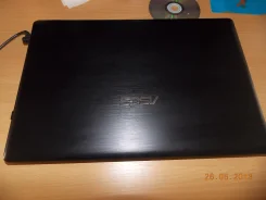 ASUS X55VD. 2,4����, ��� 4 ��, ���� 500���