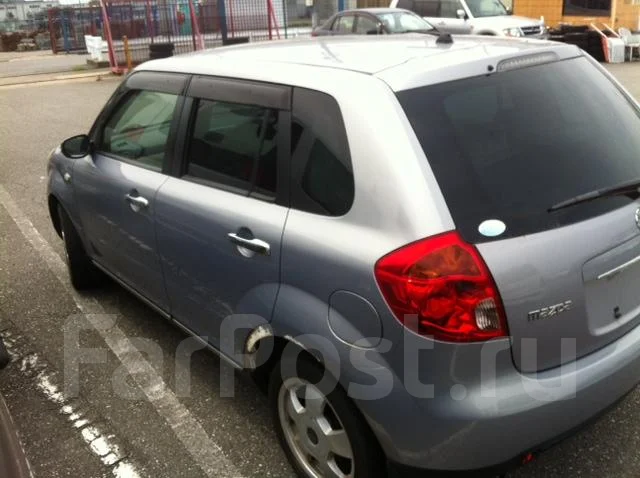 Mazda Verisa. DC5W, ZY ����