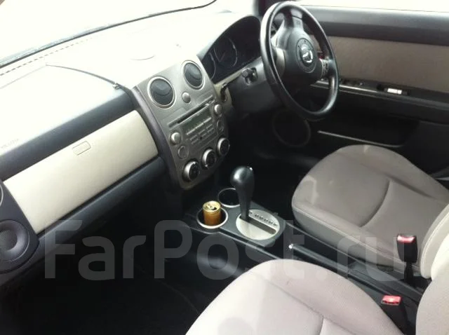 Mazda Verisa. DC5W, ZY ����