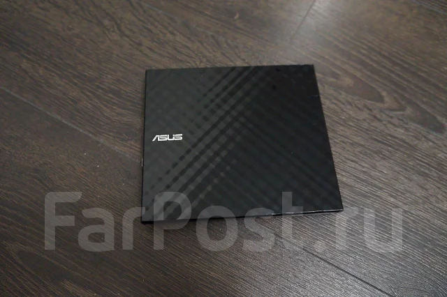 ASUS Eee PC 1201NL. 1,6����, ��� 1024 ��, ���� 160���, WiFi: 1, ����������� �� 4��. ����