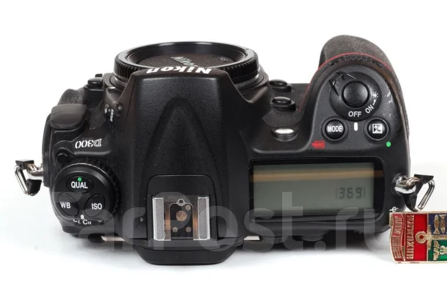 Nikon D300. 10 - 14.9 �� ����