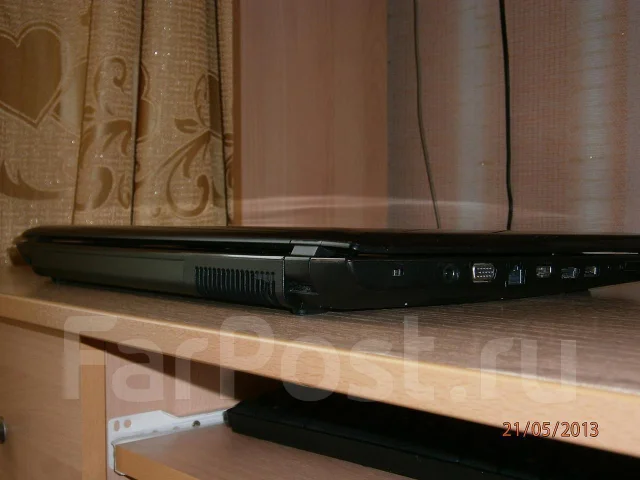 Samsung R780. 2,3����, ��� 3072 ��, ���� 320���, ����������� �� 1��. ����