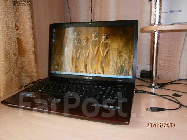 Samsung R780. 2,3����, ��� 3072 ��, ���� 320���, ����������� �� 1��. ����