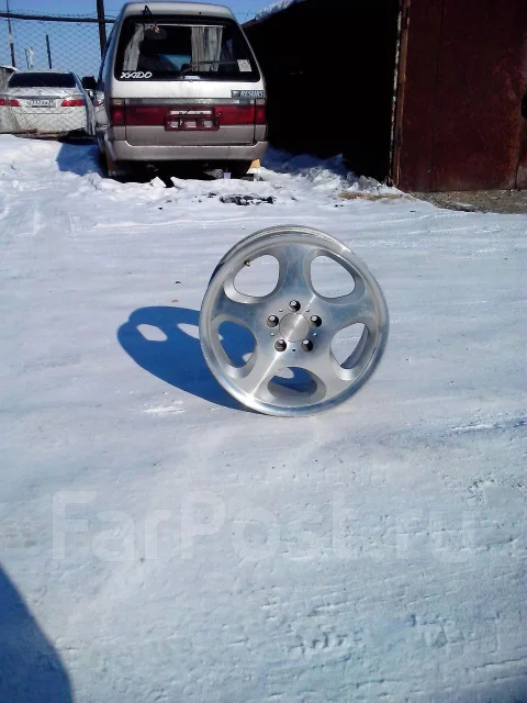 4 Racing. x17", 5x112 ����