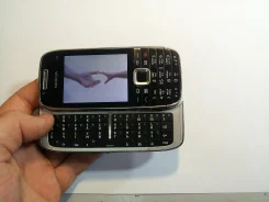 Nokia E75. �/� ����