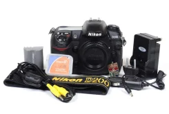 Nikon D200. 10 - 14.9 �� ����
