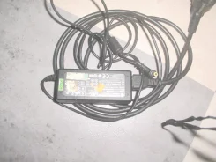 Roverbook VOYAGER V555 ����